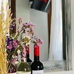 Pallada Boutique * Τήνος
