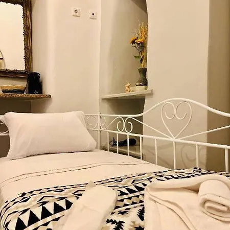 Pallada Boutique * Tínos